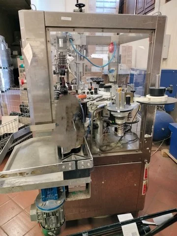 Capsulatrice Polilaminato Usata OMB ET 1500 1.500 bph