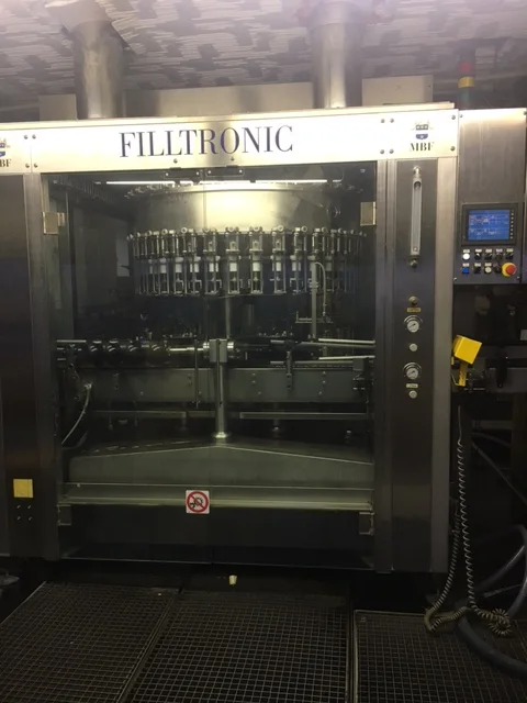 Riempitrice Alto Vuoto Usata MBF Filltronic 7.000 bph