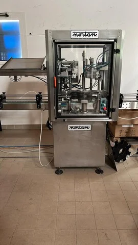 Capsulatrice Champagne Usata Nortan UNICAP 35 S 2.500 bph