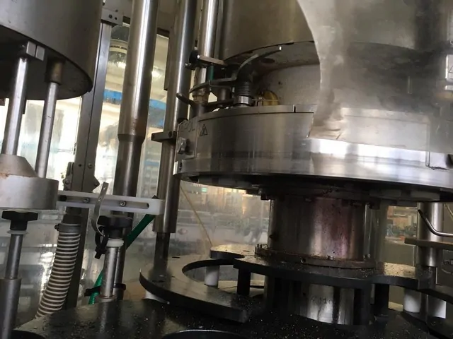 Tappatore Sughero Raso Usato Arol 5.000 bph