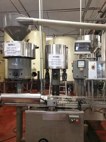 Tappatore Vite Usato Bertolaso 8.000 bph