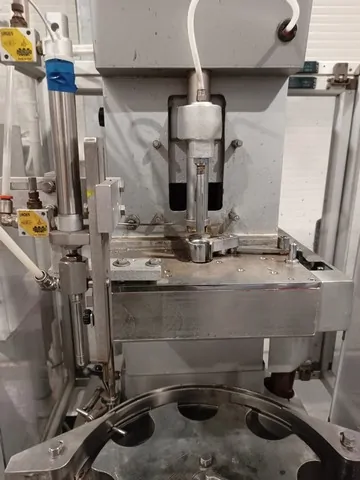 Tappatore Sughero Raso Usato Bertolaso 2.500 bph