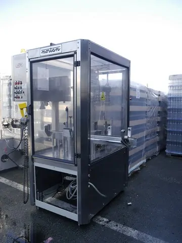 Capsulatrice Polilaminato Usata Nortan 4.000 bph