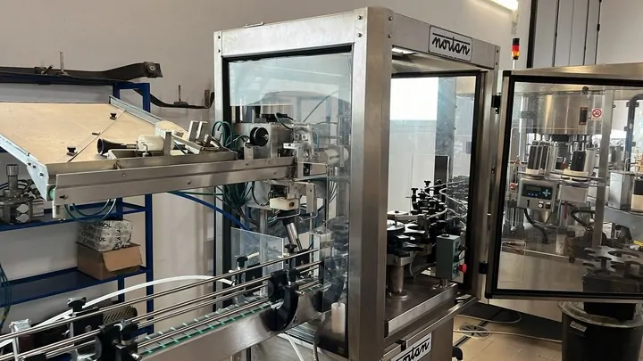 Capsulatrice Champagne Usata Nortan 2.000 bph