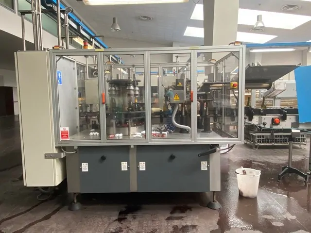 Capsulatrice Polilaminato Usata Robino & Galandrino 5.000 bph