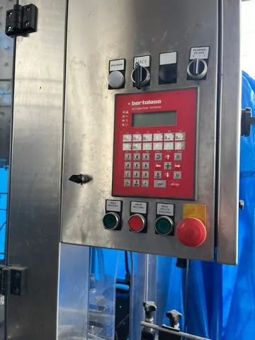 Monoblocco di Riempimento Usato Bertolaso 2.000 bph