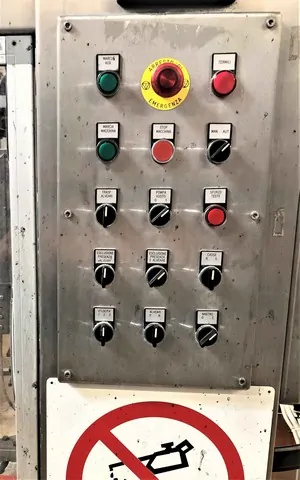 Inseritore di Alveari Usato APE inser 2000. 4.000 bph