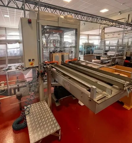 Inseritore di Alveari Usato Bortolin Kemo INSERITRICE ALVEARI 28 bph