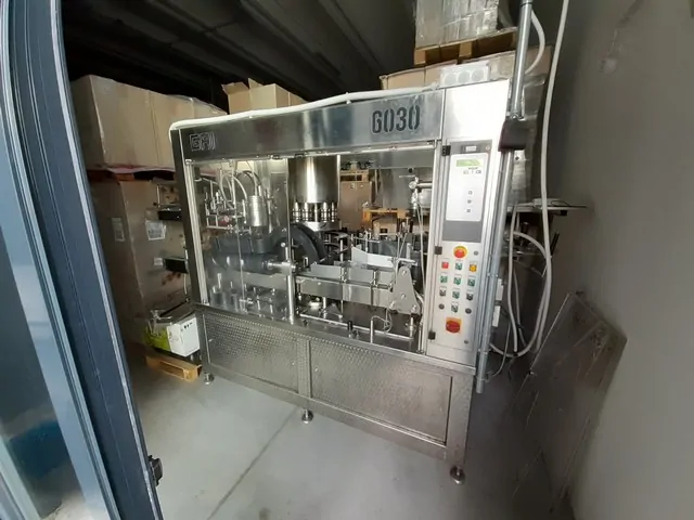 Etichettatrice Adesiva Usata GAI 6030 2.500 bph