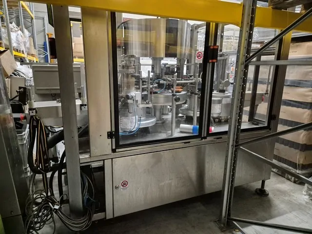 Etichettatrice Colla Freddo Usata Kosme Extra Fix 504/6 sc2 e3 4.200 bph