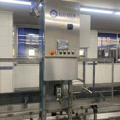 Linea di Imbottigliamento Usata R.Bardi Victoria 5G 1.500 bph